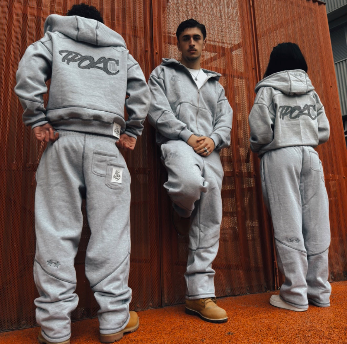 HEAVYWEIGHT BAGGY
