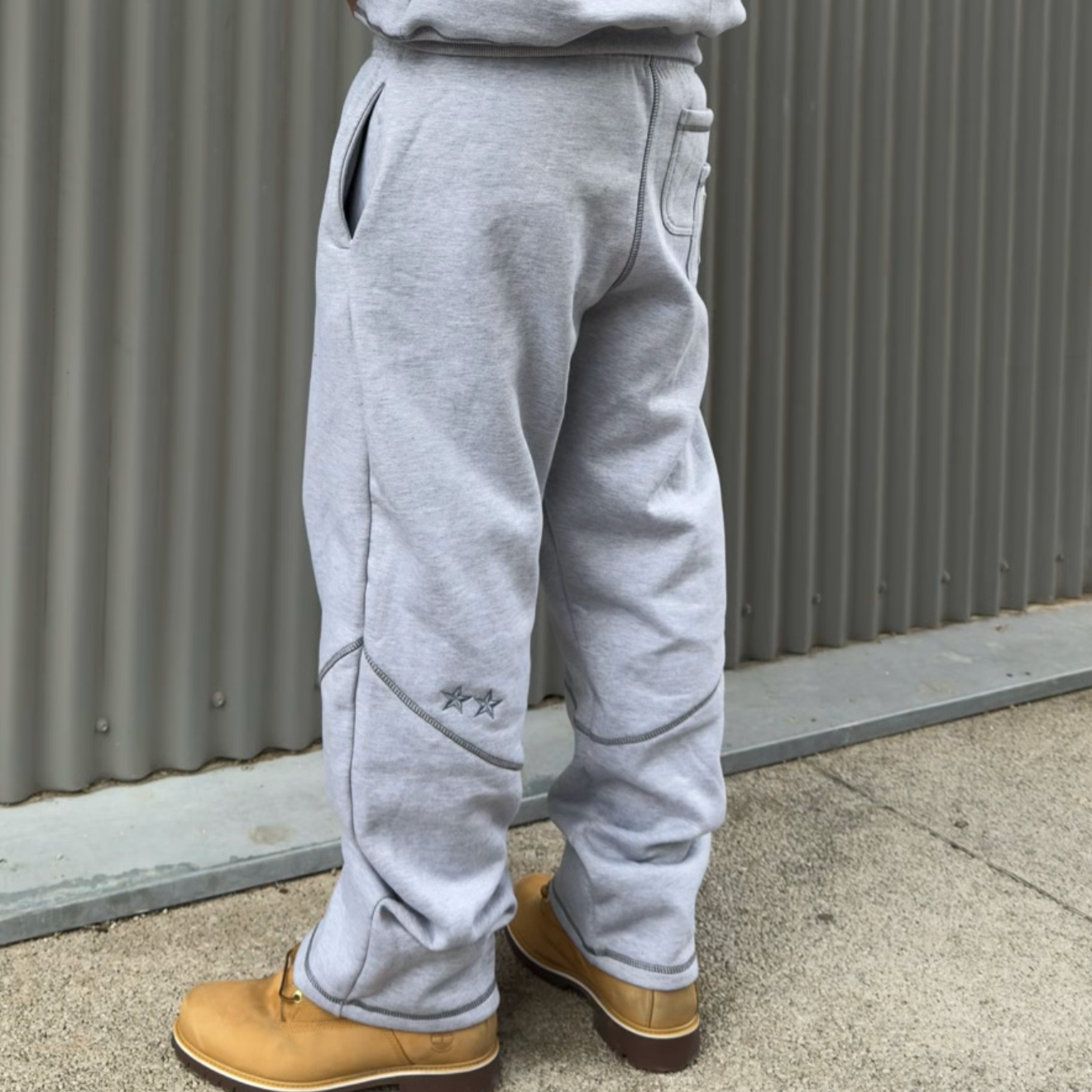 HEAVYWEIGHT BAGGY