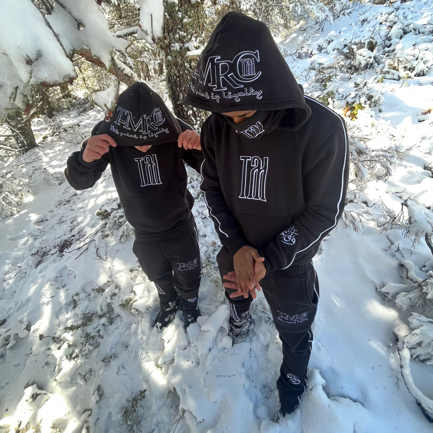 FROZEN HOODIE