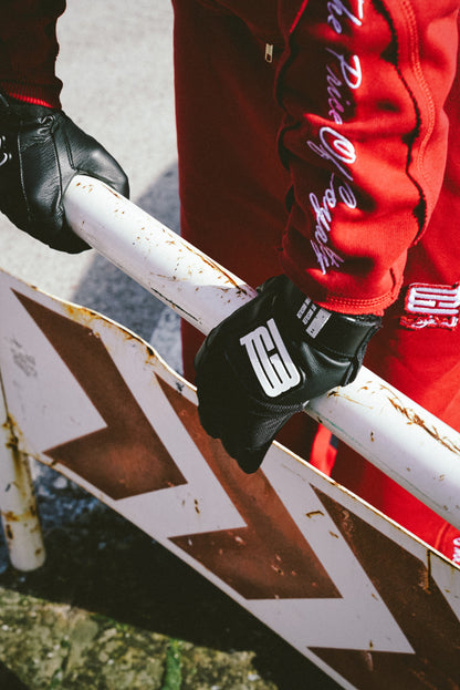 HUSTLE GLOVES