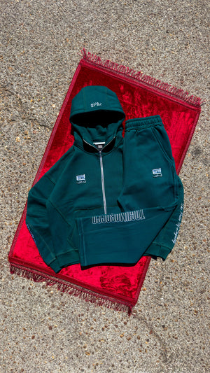 ESSENTIAL GREEN SET