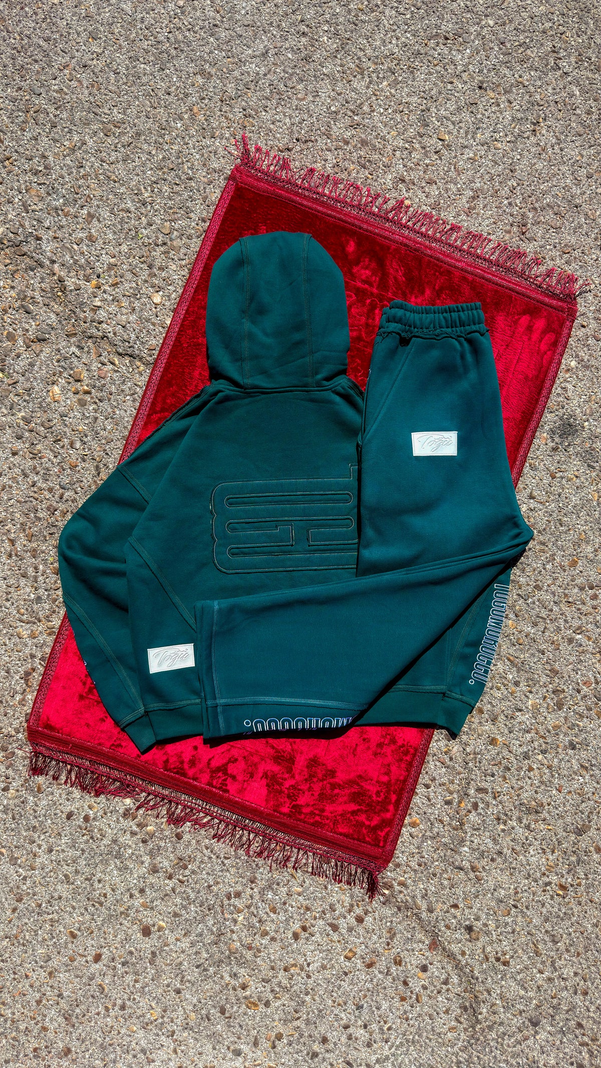 ESSENTIAL GREEN SET