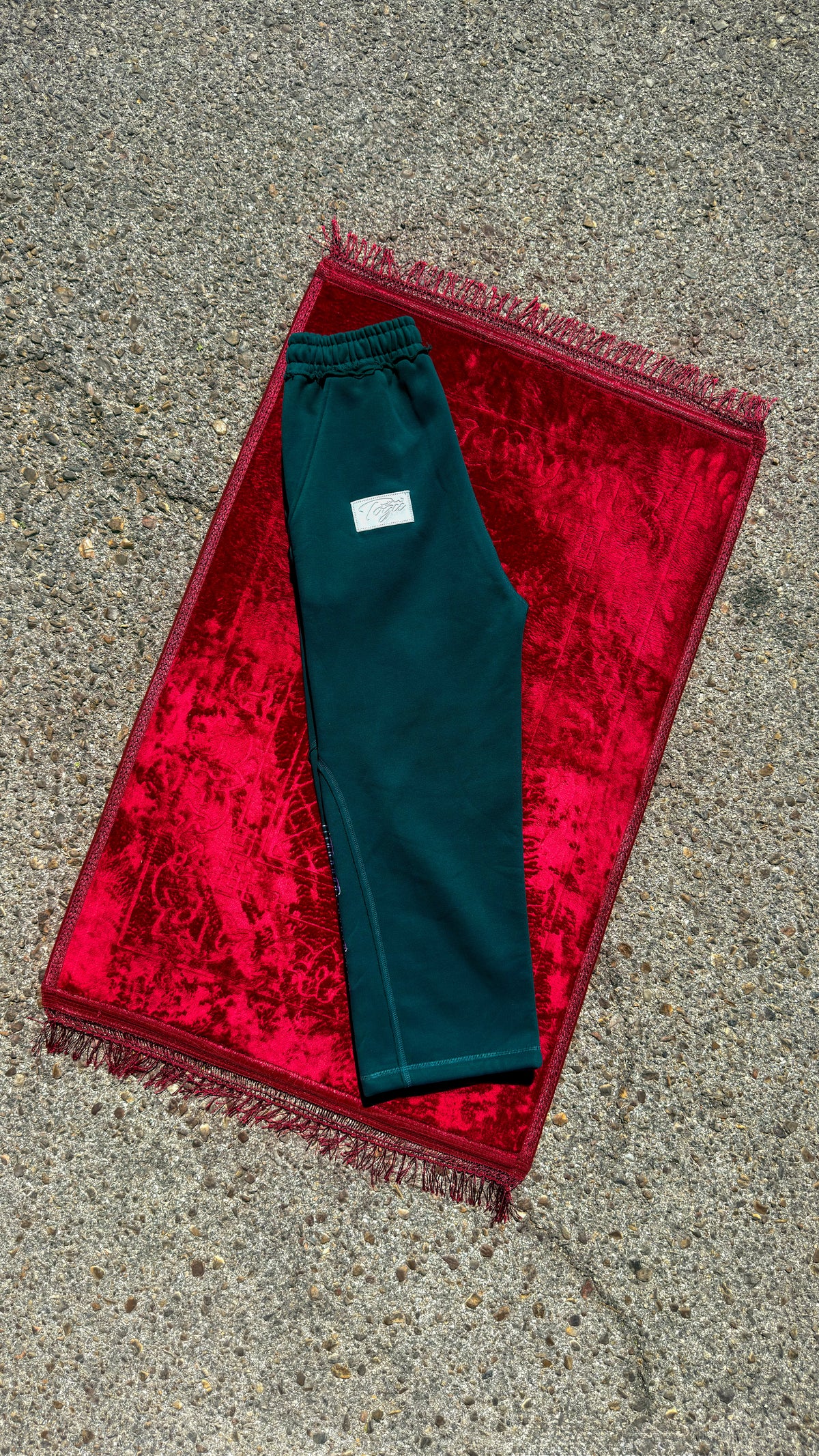 ESSENTIAL GREEN BAGGY PANTS
