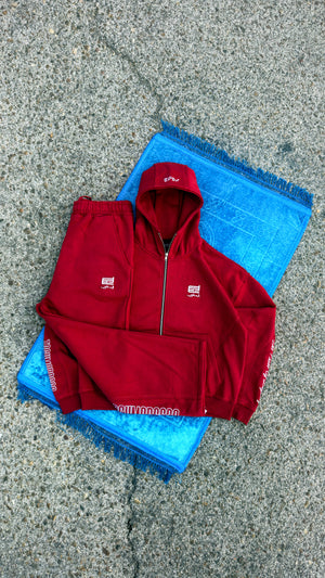 ESSENTIAL RED SET