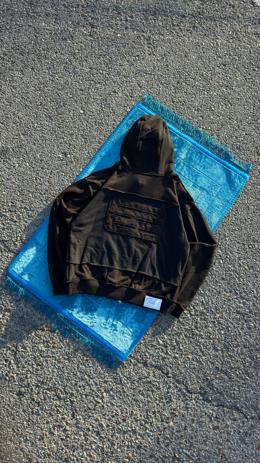 CORE BLACK ZIPUP
