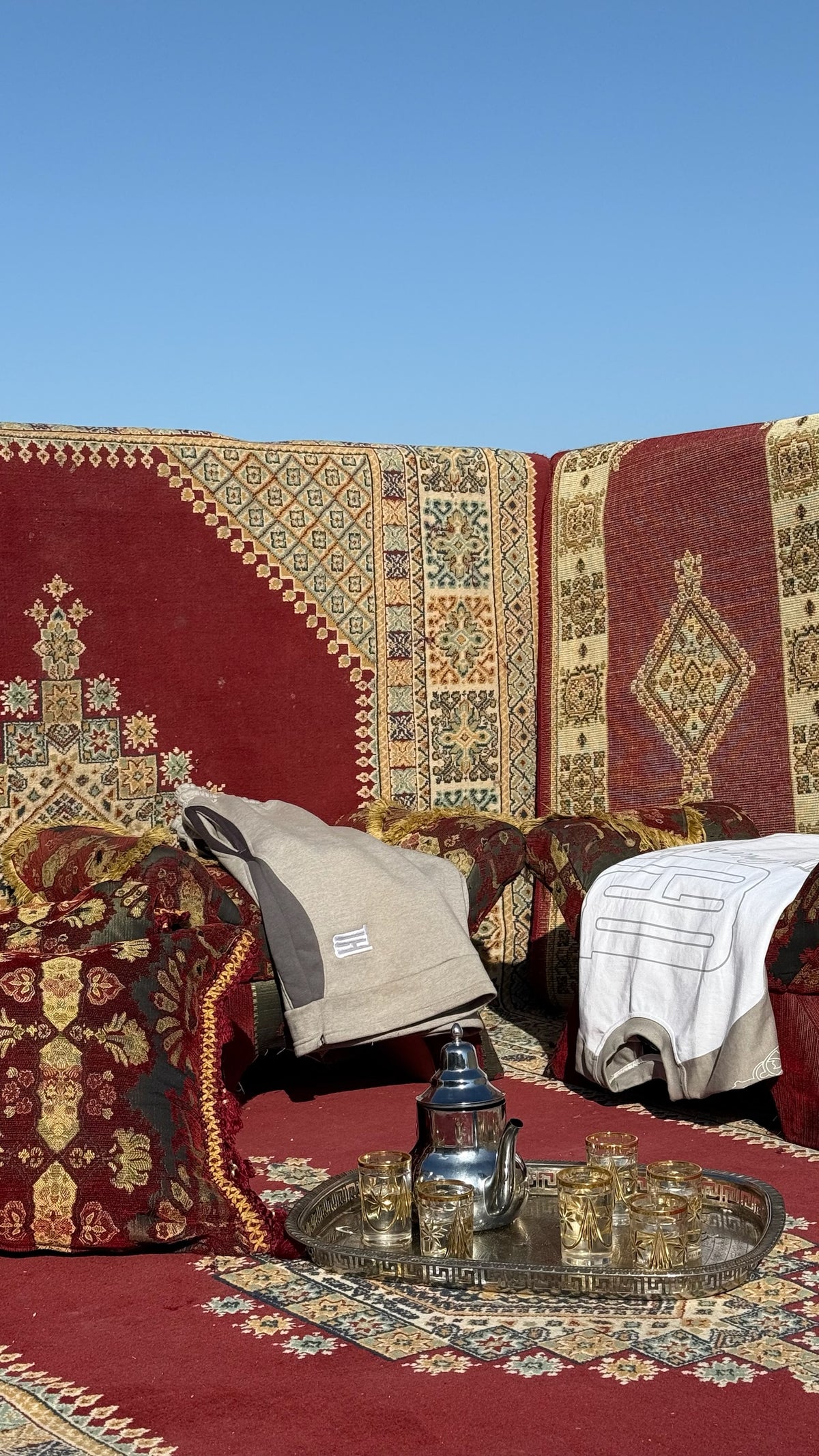 EL NOMBRE Y LAS RAÍCES
